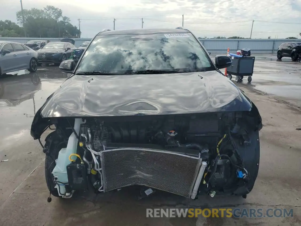 5 Photograph of a damaged car KNDER2AA2R7498687 KIA SELTOS 2024