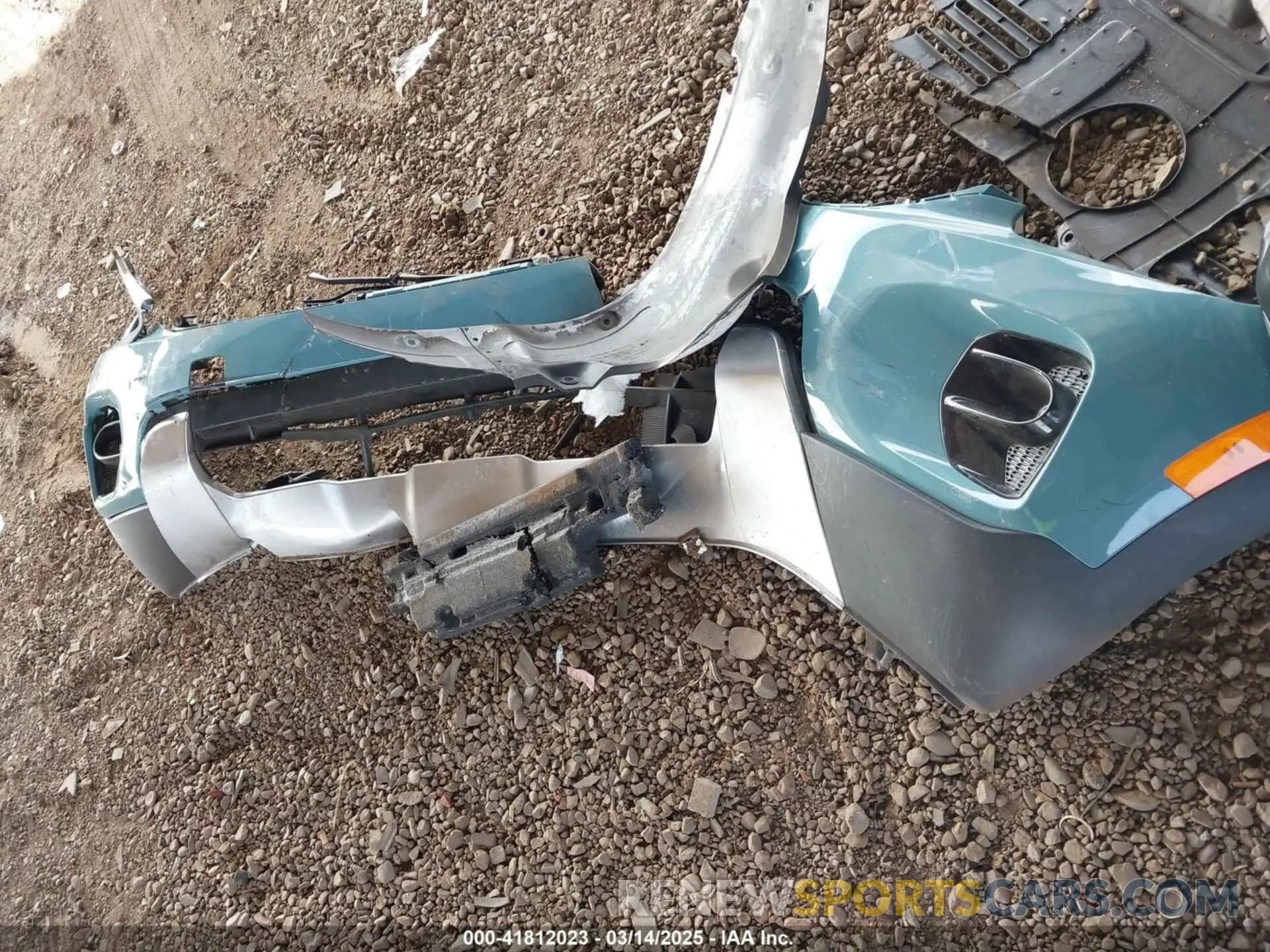12 Photograph of a damaged car KNDER2AA4R7481051 KIA SELTOS 2024