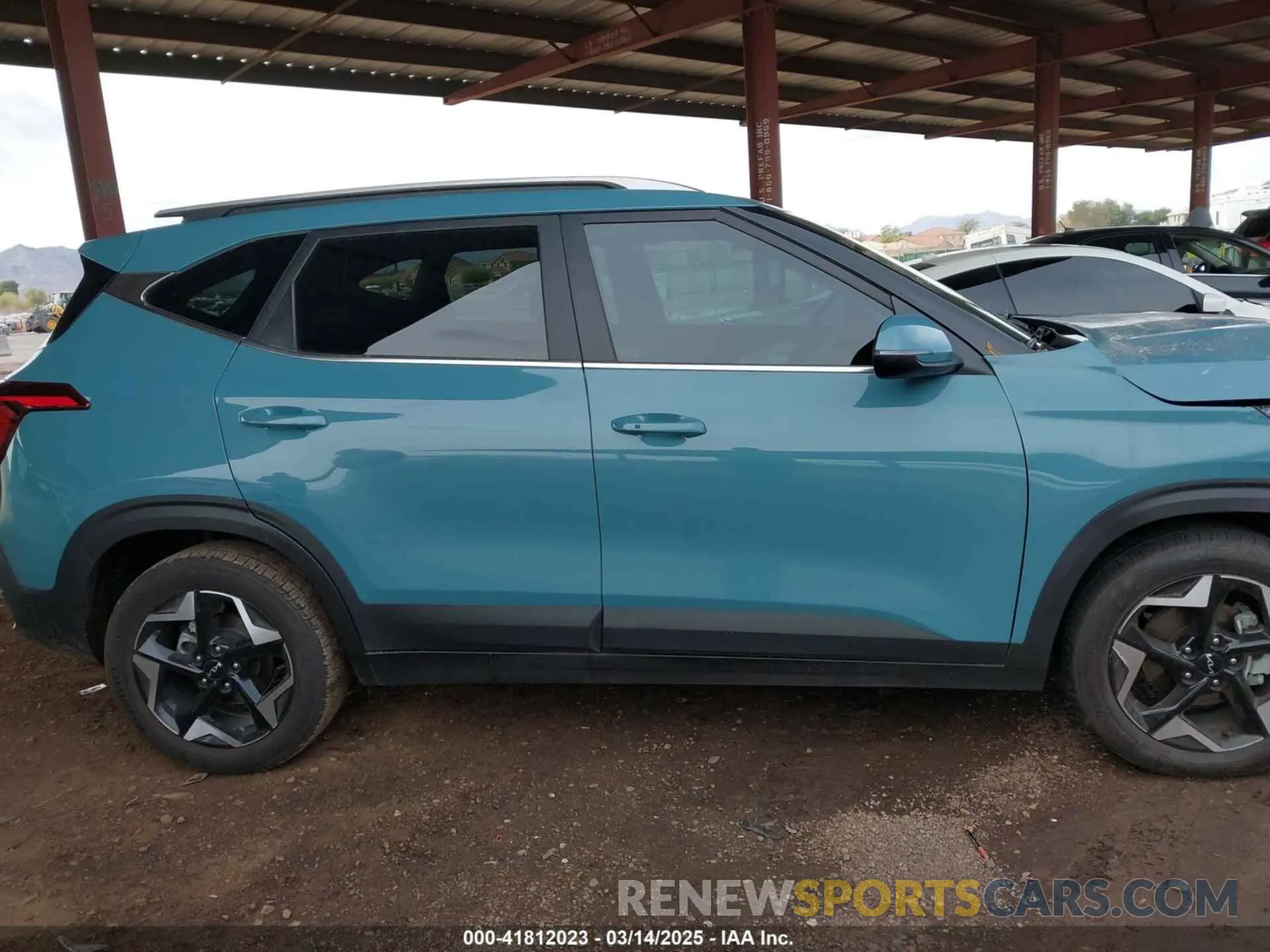 14 Photograph of a damaged car KNDER2AA4R7481051 KIA SELTOS 2024