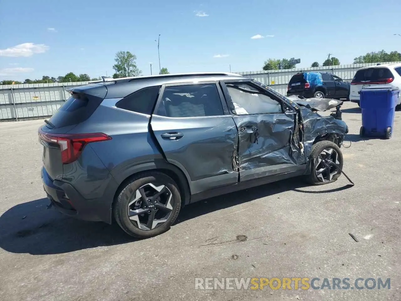 3 Photograph of a damaged car KNDER2AA7R7588935 KIA SELTOS 2024