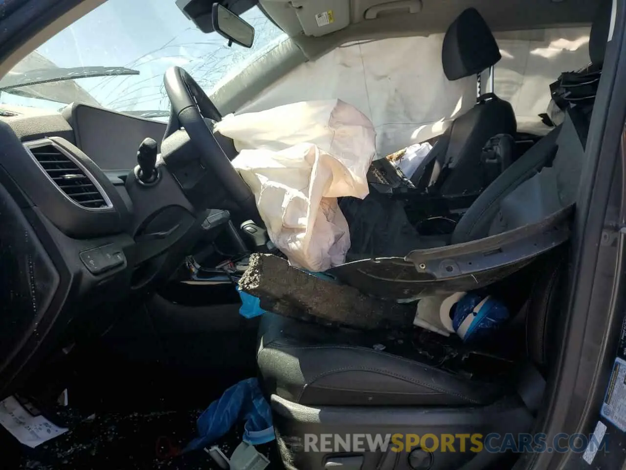 7 Photograph of a damaged car KNDER2AA7R7588935 KIA SELTOS 2024