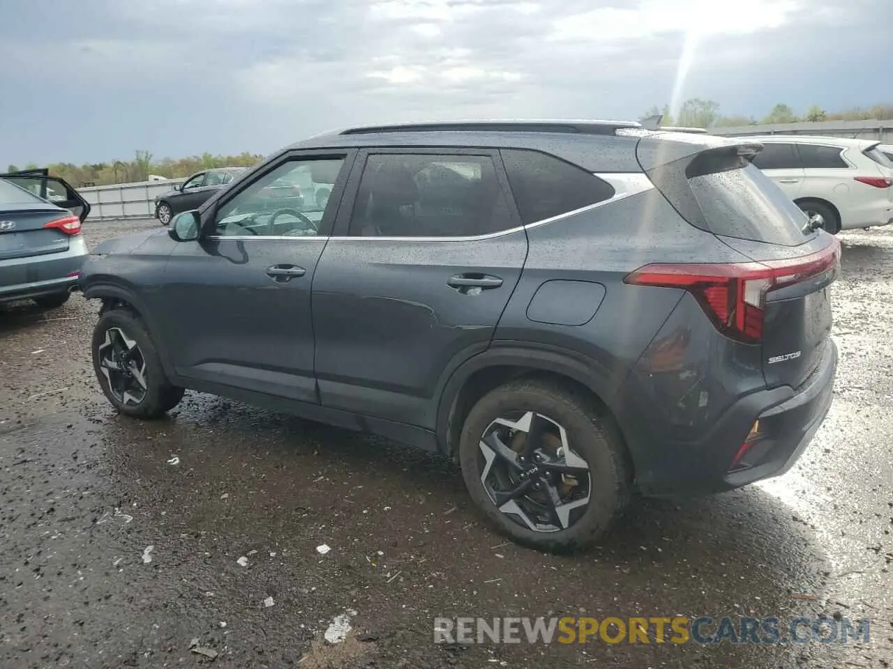 2 Photograph of a damaged car KNDERCAA0R7664775 KIA SELTOS 2024