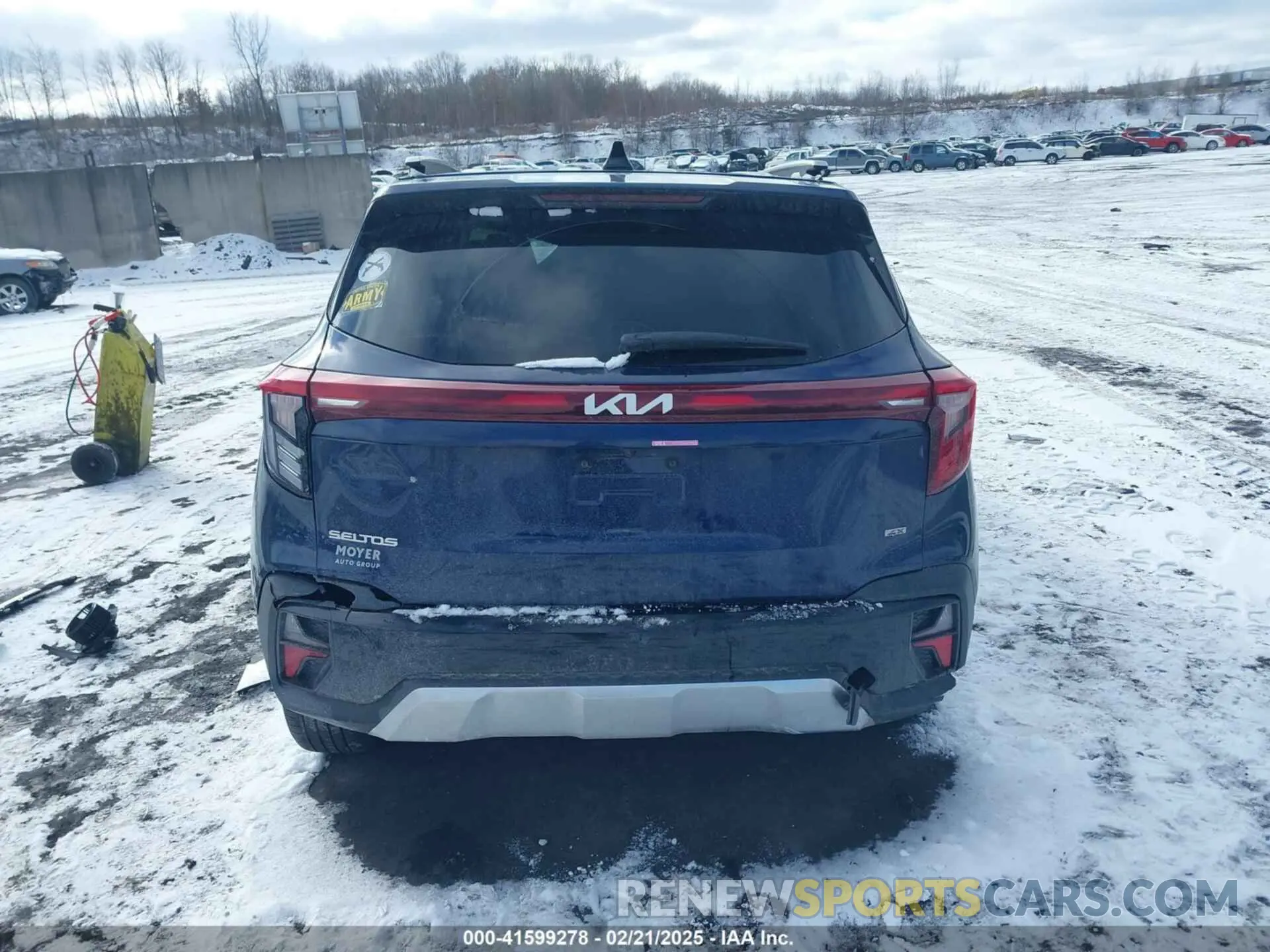 16 Photograph of a damaged car KNDERCAA6R7505470 KIA SELTOS 2024