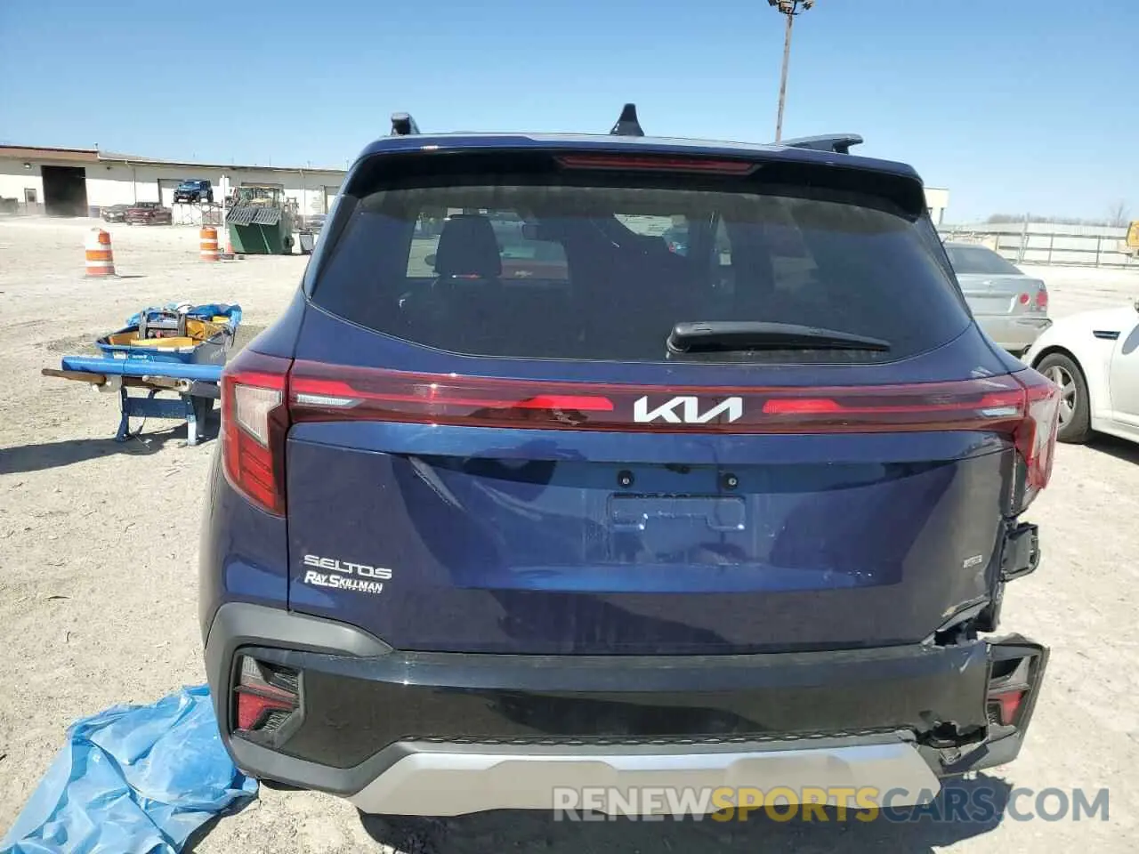 6 Photograph of a damaged car KNDERCAA6R7541790 KIA SELTOS 2024
