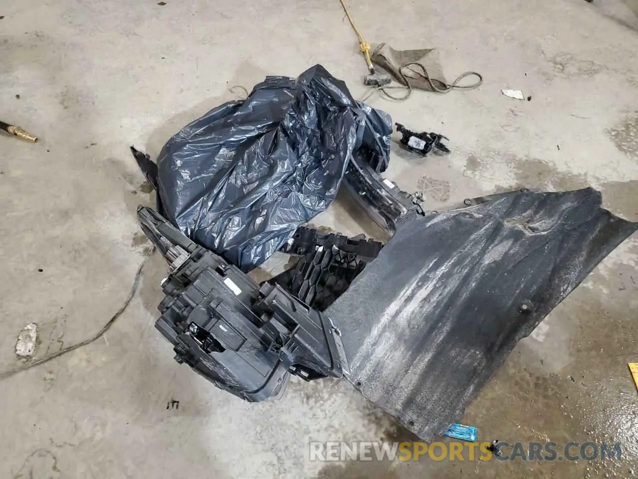 13 Photograph of a damaged car KNDERCAA6R7547573 KIA SELTOS 2024