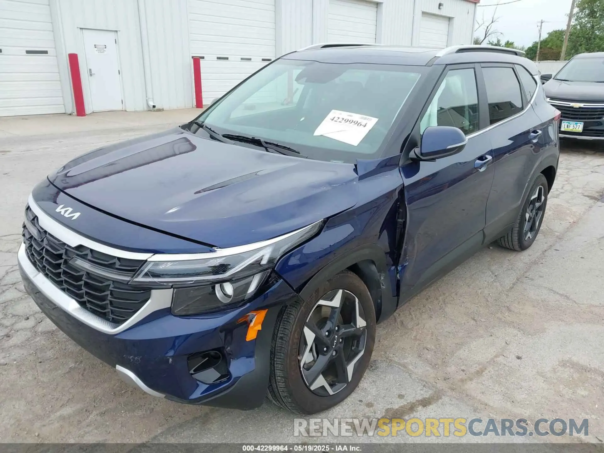 2 Photograph of a damaged car KNDERCAA6R7632851 KIA SELTOS 2024
