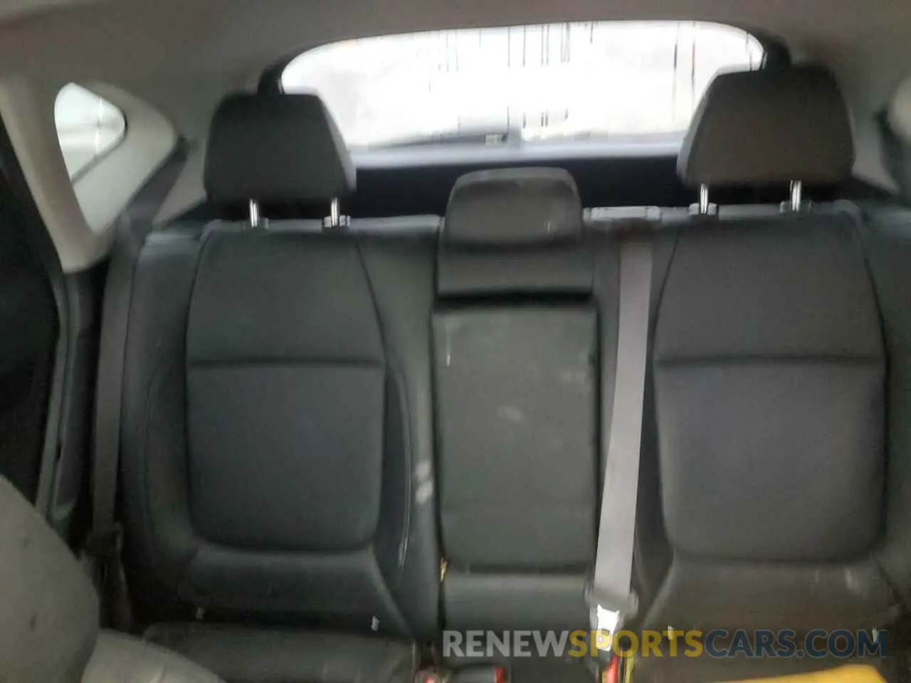 10 Photograph of a damaged car KNDERCAA7R7527669 KIA SELTOS 2024