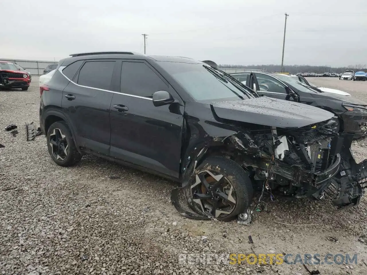 4 Photograph of a damaged car KNDERCAA7R7527669 KIA SELTOS 2024
