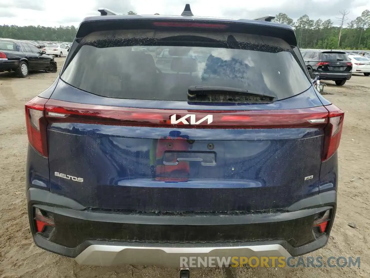 6 Photograph of a damaged car KNDERCAA8R7559790 KIA SELTOS 2024