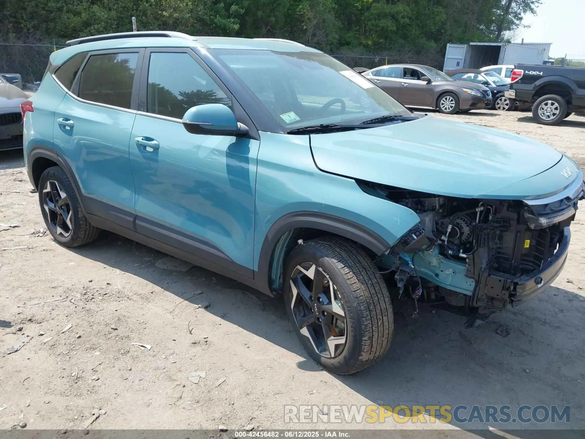 1 Photograph of a damaged car KNDERCAA9R7590272 KIA SELTOS 2024