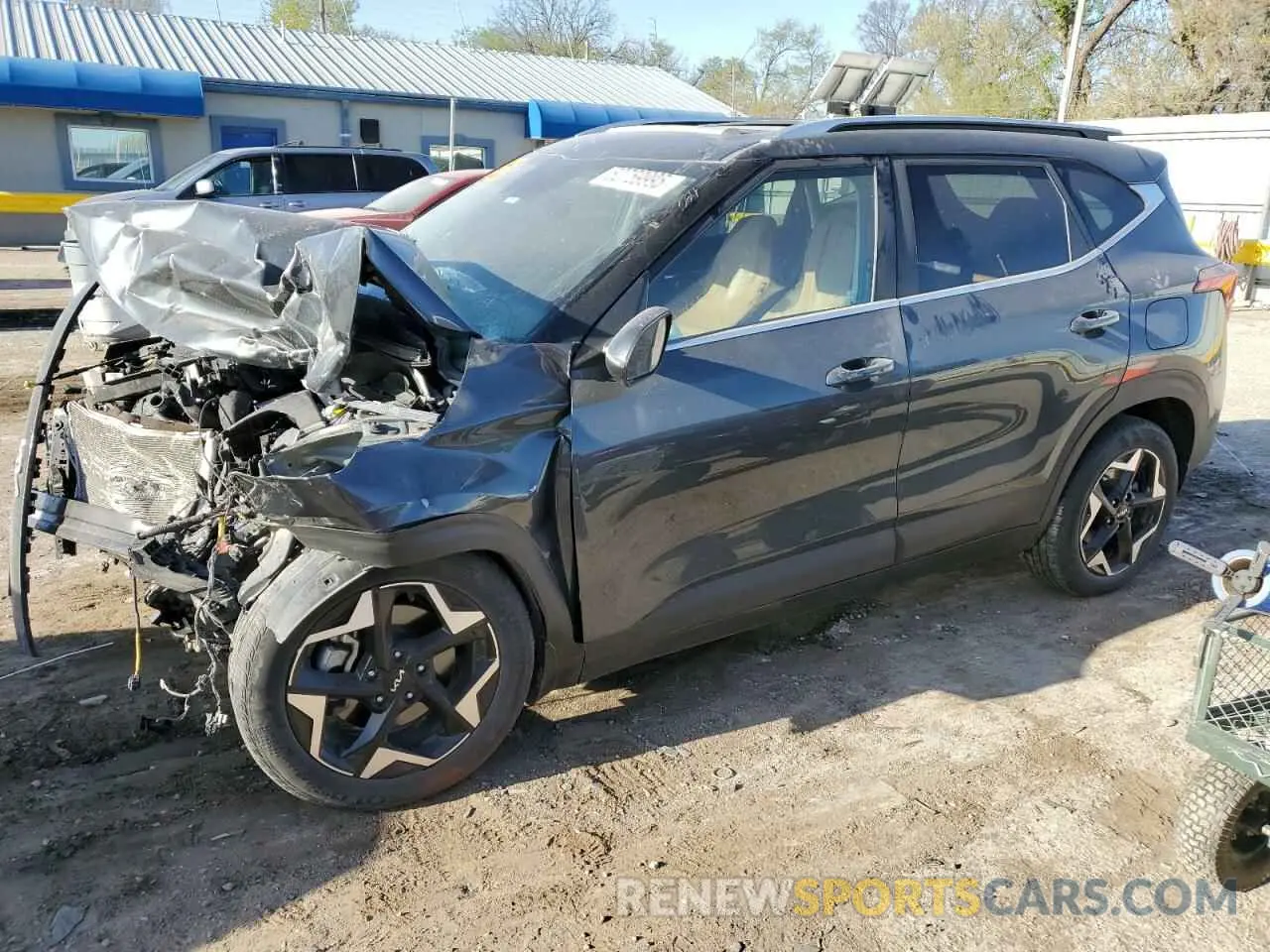 1 Photograph of a damaged car KNDERCAA9R7596895 KIA SELTOS 2024