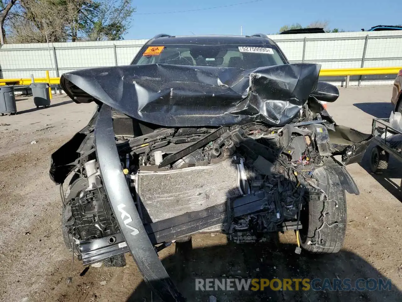 5 Photograph of a damaged car KNDERCAA9R7596895 KIA SELTOS 2024
