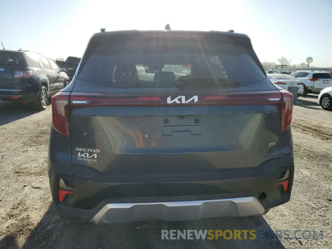 6 Photograph of a damaged car KNDERCAA9R7596895 KIA SELTOS 2024