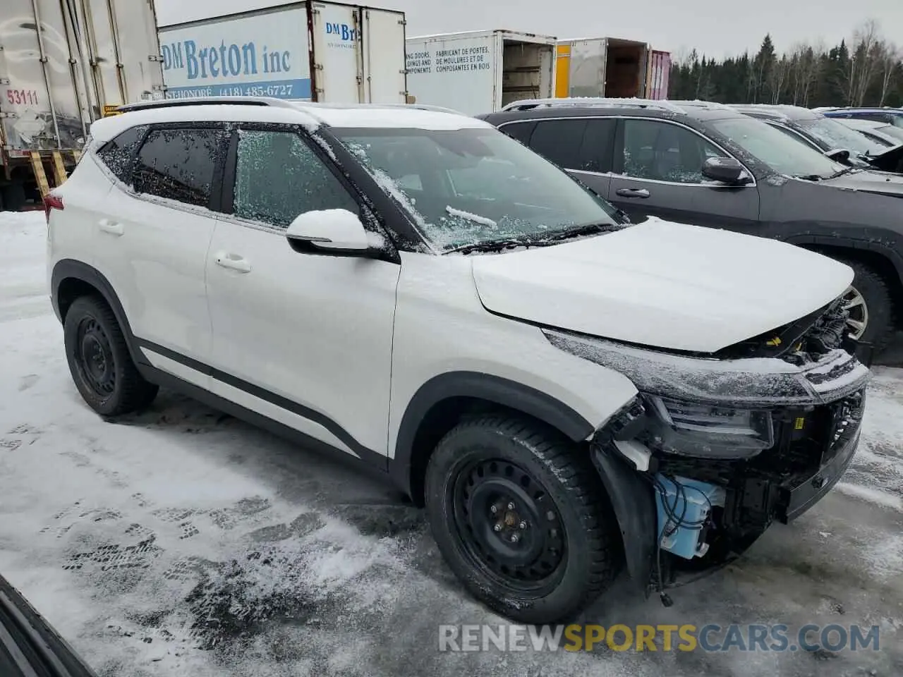 4 Photograph of a damaged car KNDERCAA9R7642015 KIA SELTOS 2024