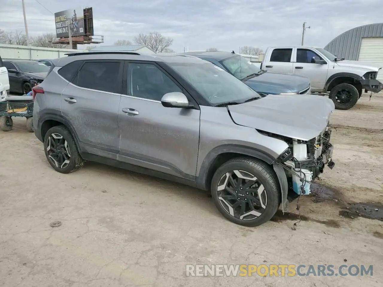 4 Photograph of a damaged car KNDETCA70R7489997 KIA SELTOS 2024