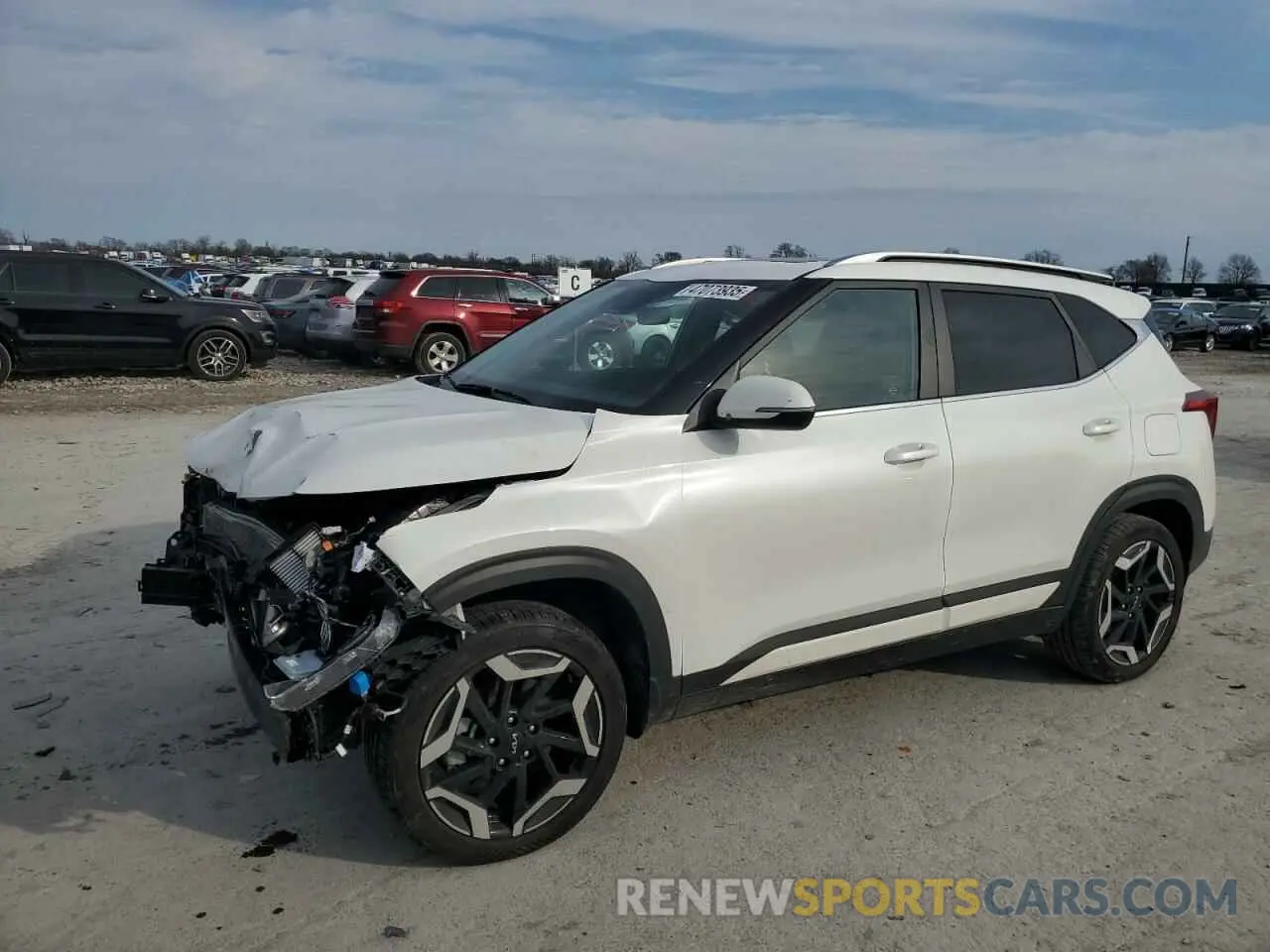 1 Photograph of a damaged car KNDETCA73R7507618 KIA SELTOS 2024