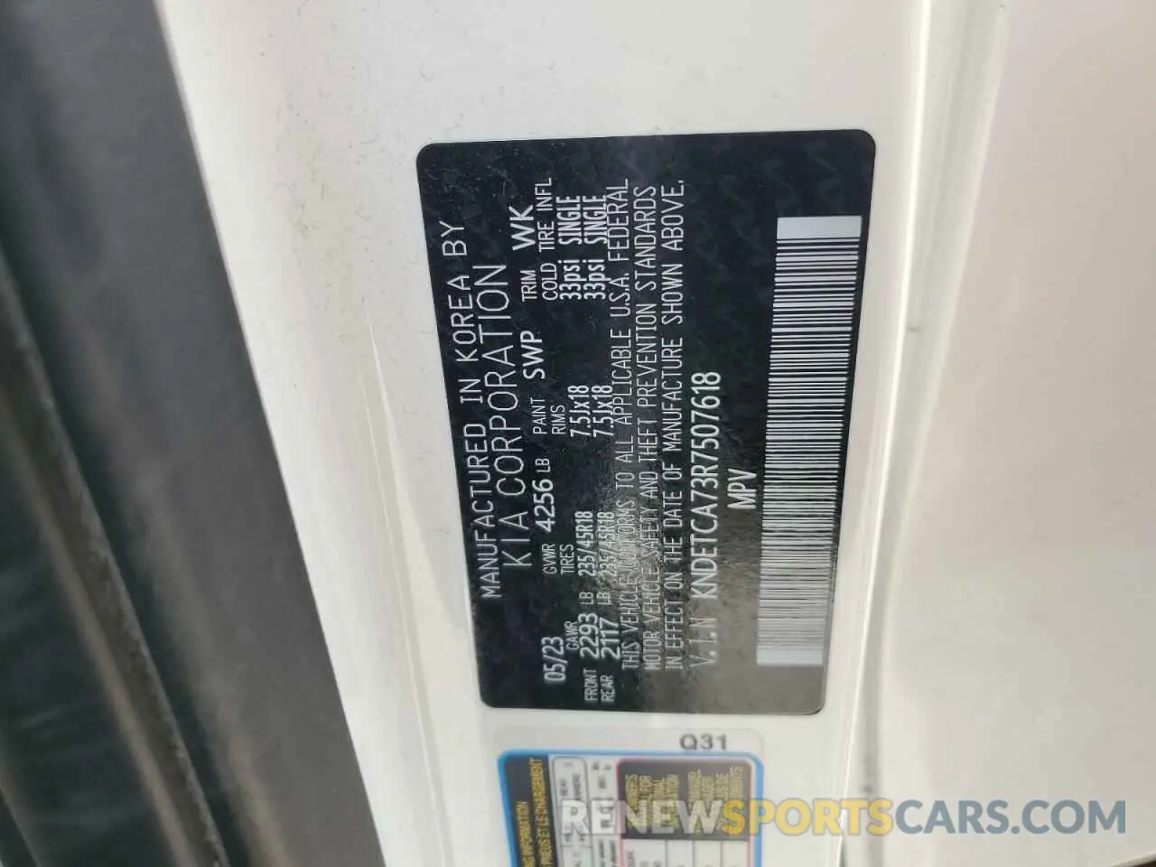 16 Photograph of a damaged car KNDETCA73R7507618 KIA SELTOS 2024