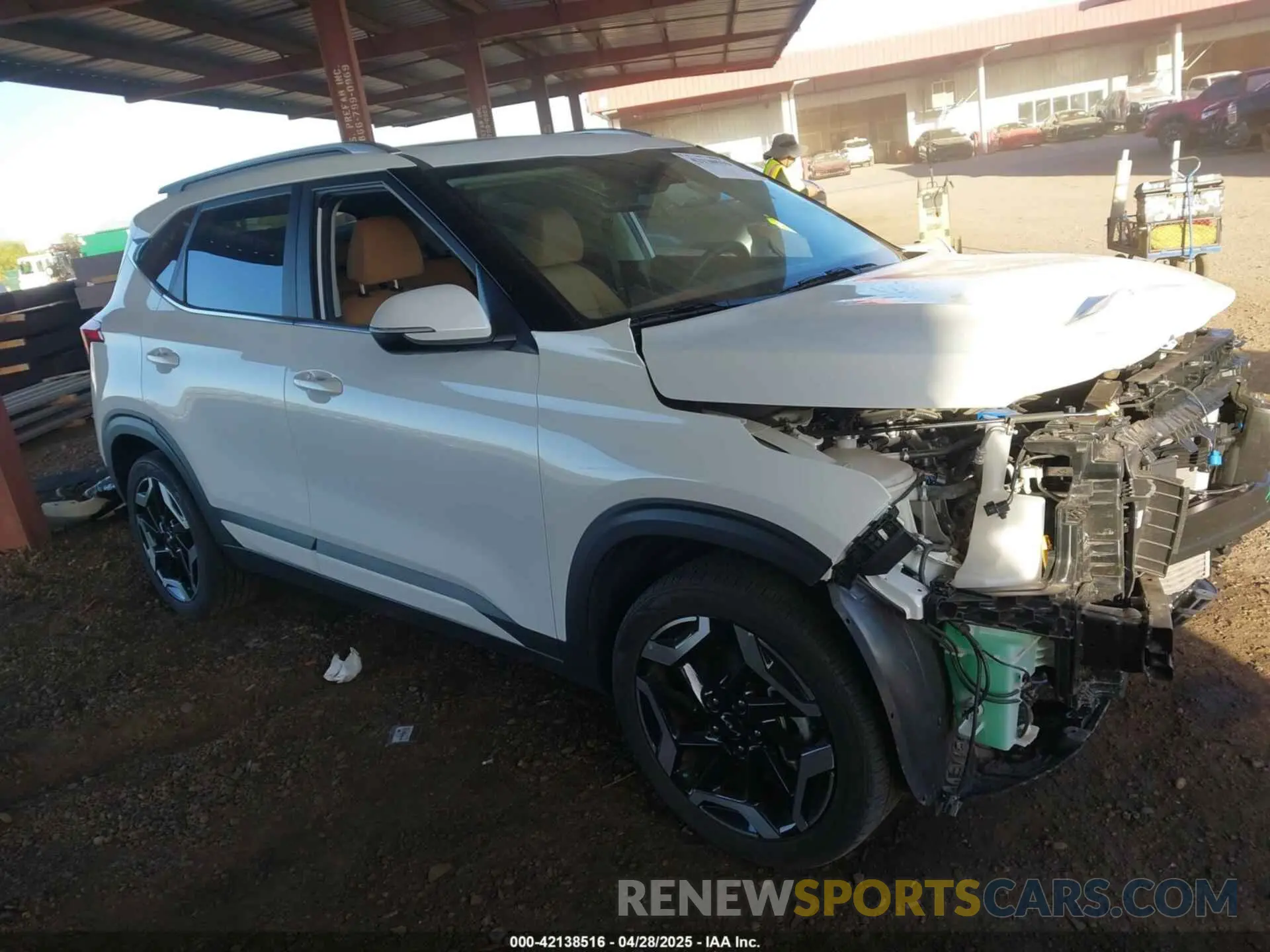 1 Photograph of a damaged car KNDETCA73R7531983 KIA SELTOS 2024