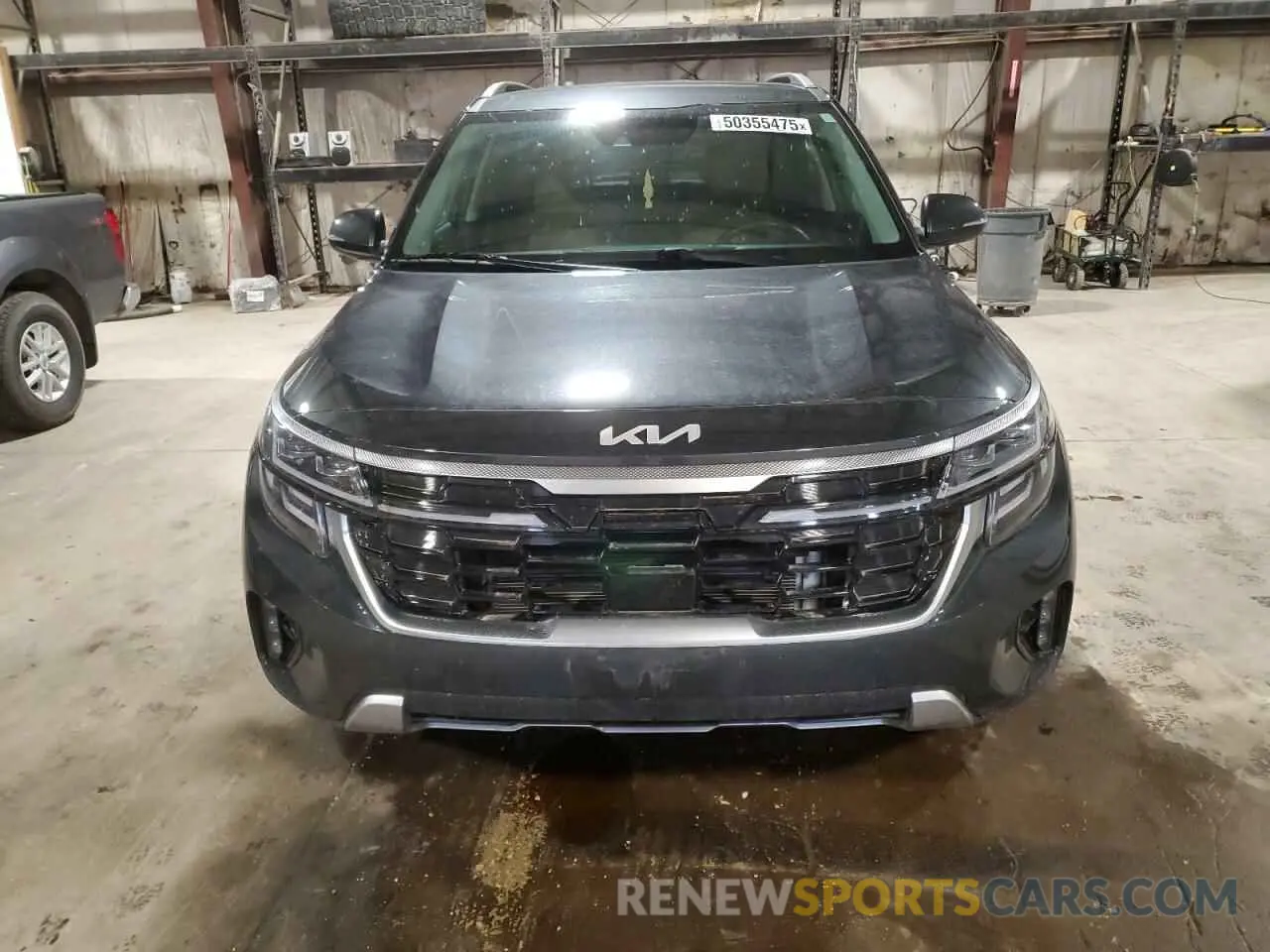 5 Photograph of a damaged car KNDETCA73R7622283 KIA SELTOS 2024