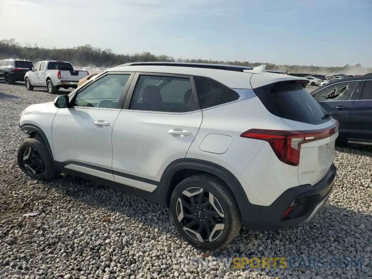 2 Photograph of a damaged car KNDETCA74R7475682 KIA SELTOS 2024