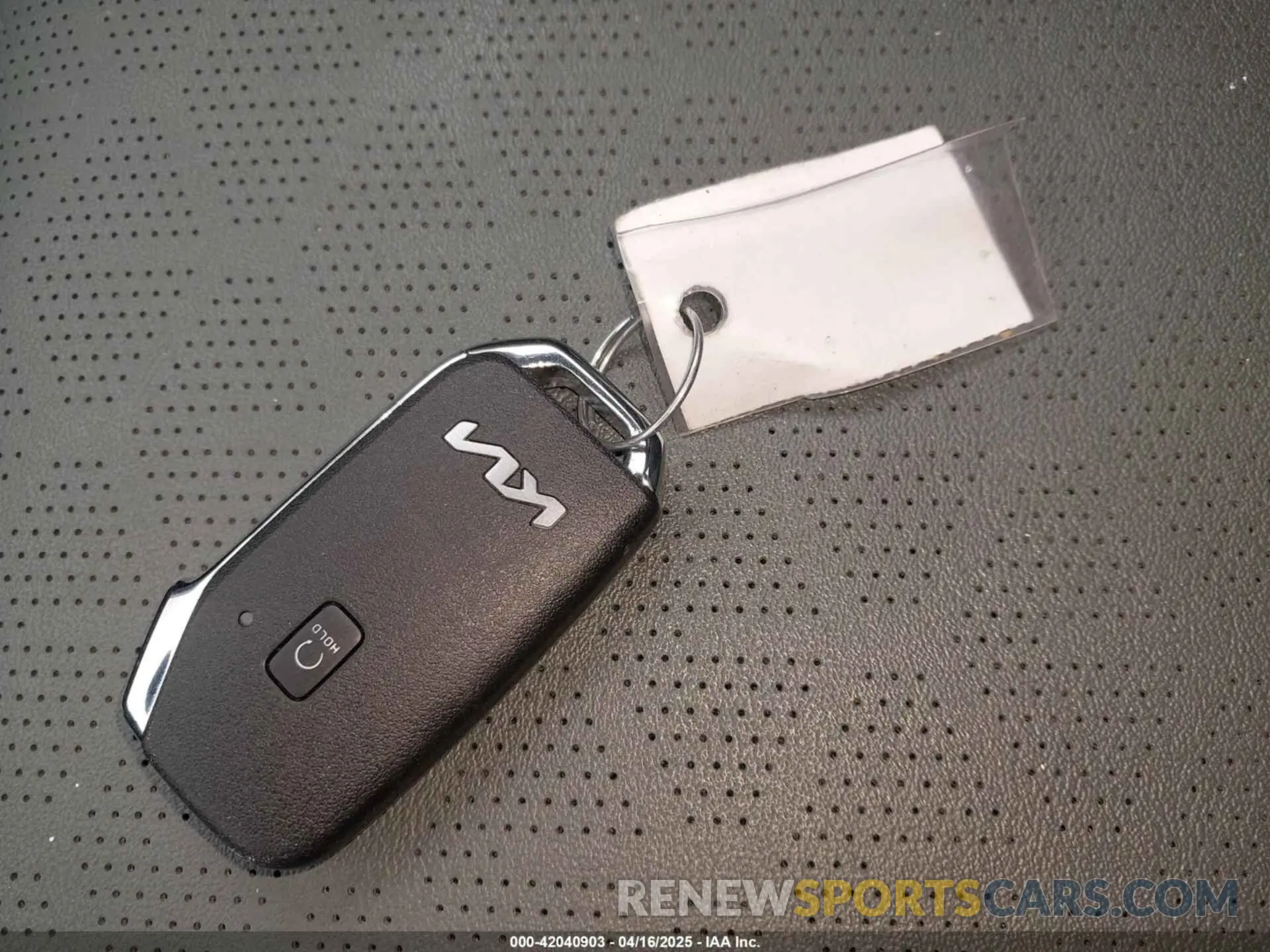 11 Photograph of a damaged car KNDETCA74R7505179 KIA SELTOS 2024