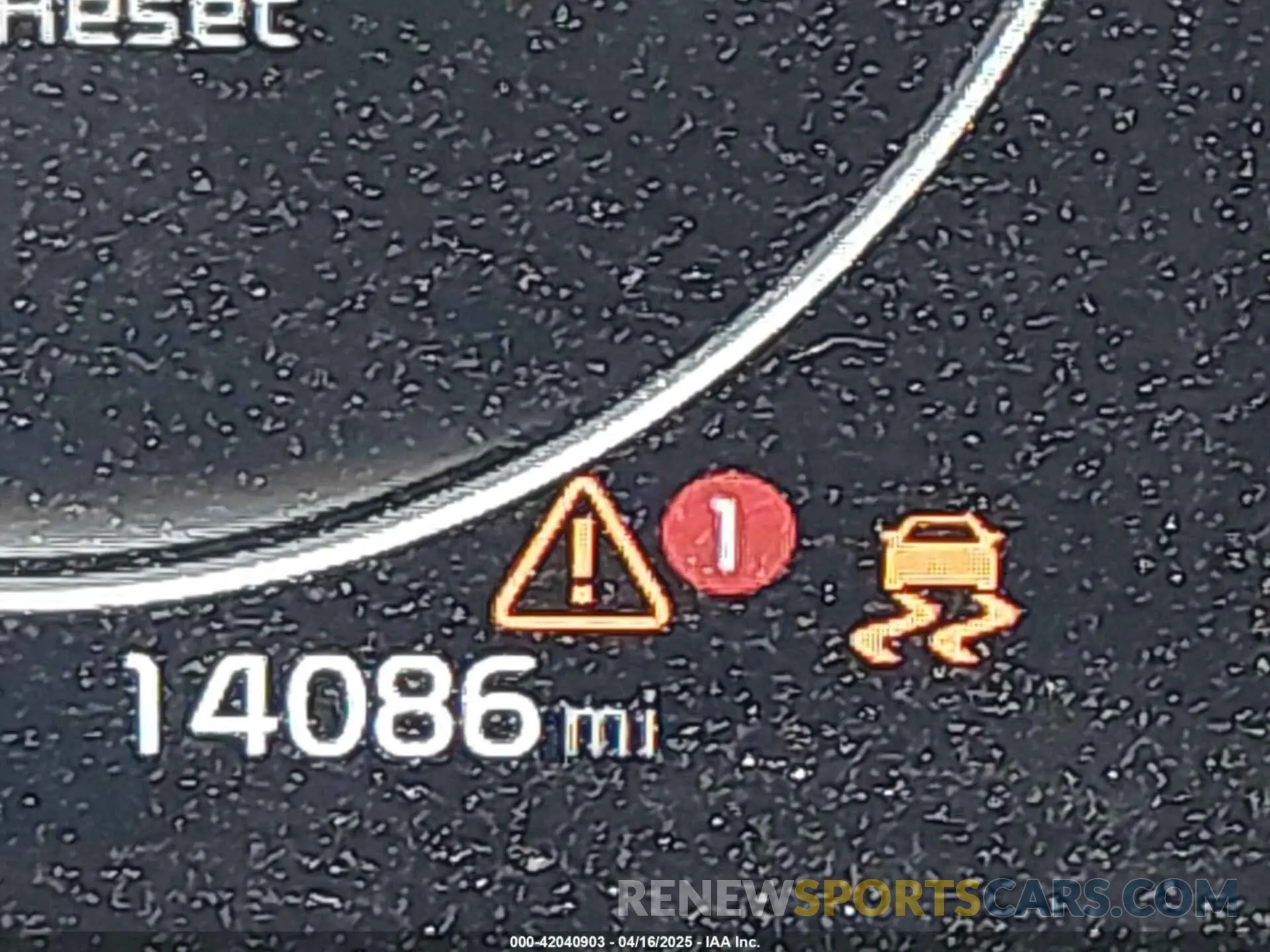 15 Photograph of a damaged car KNDETCA74R7505179 KIA SELTOS 2024