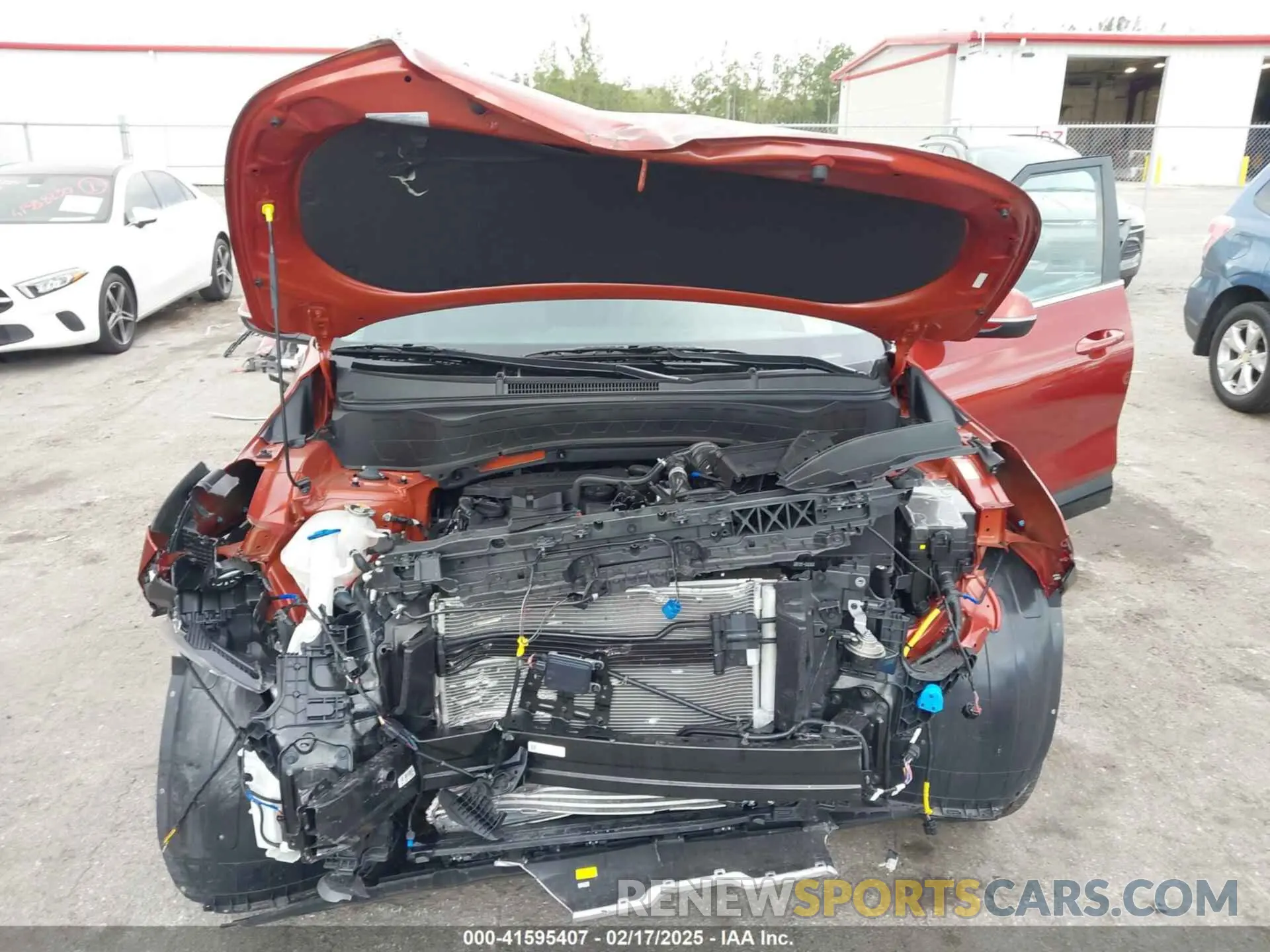 10 Photograph of a damaged car KNDETCA74R7587057 KIA SELTOS 2024