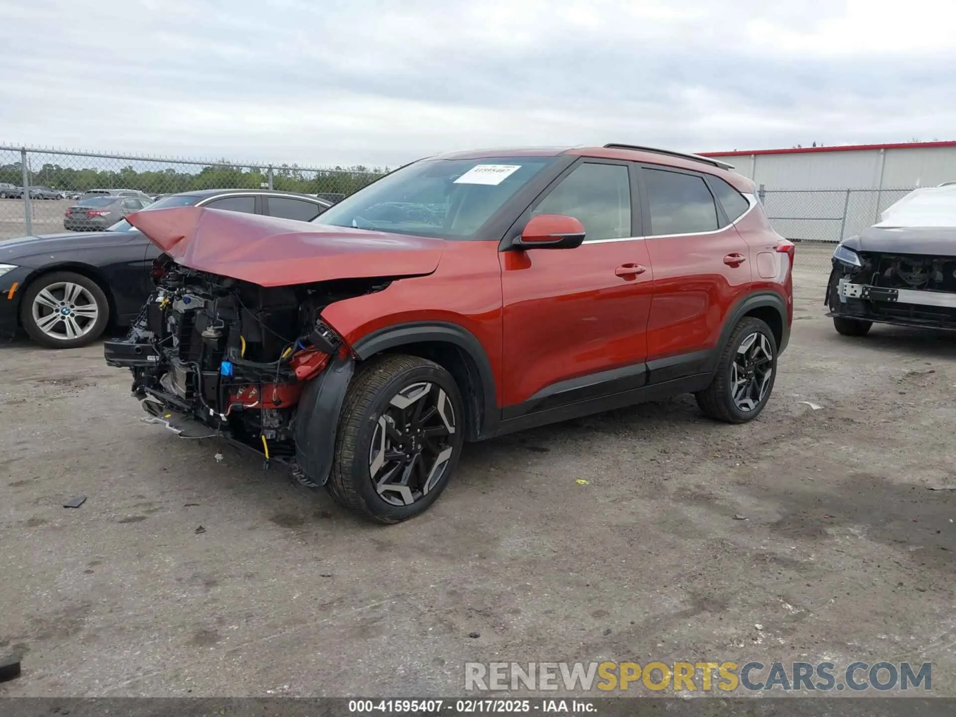 2 Photograph of a damaged car KNDETCA74R7587057 KIA SELTOS 2024