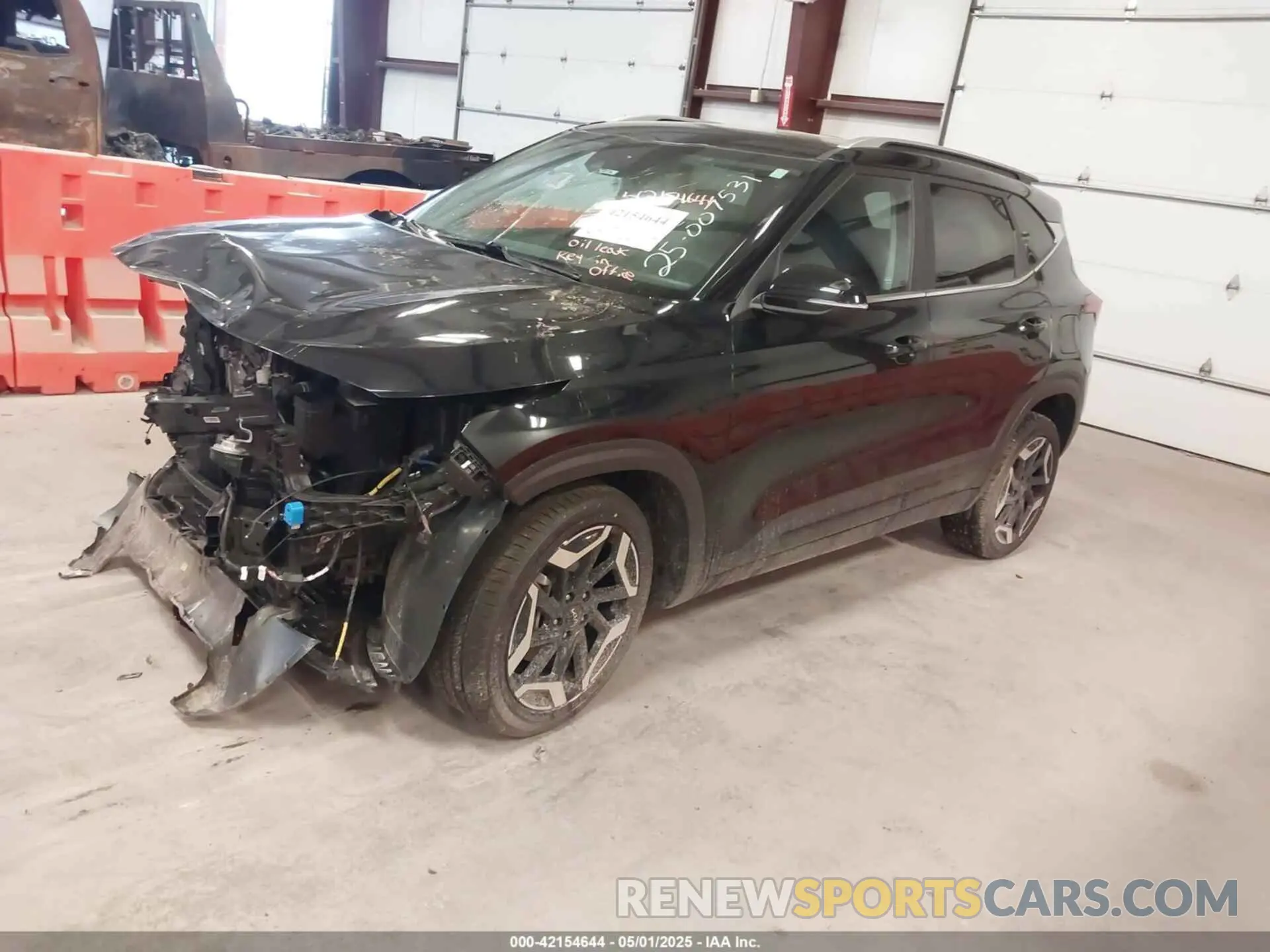 2 Photograph of a damaged car KNDETCA74R7595790 KIA SELTOS 2024