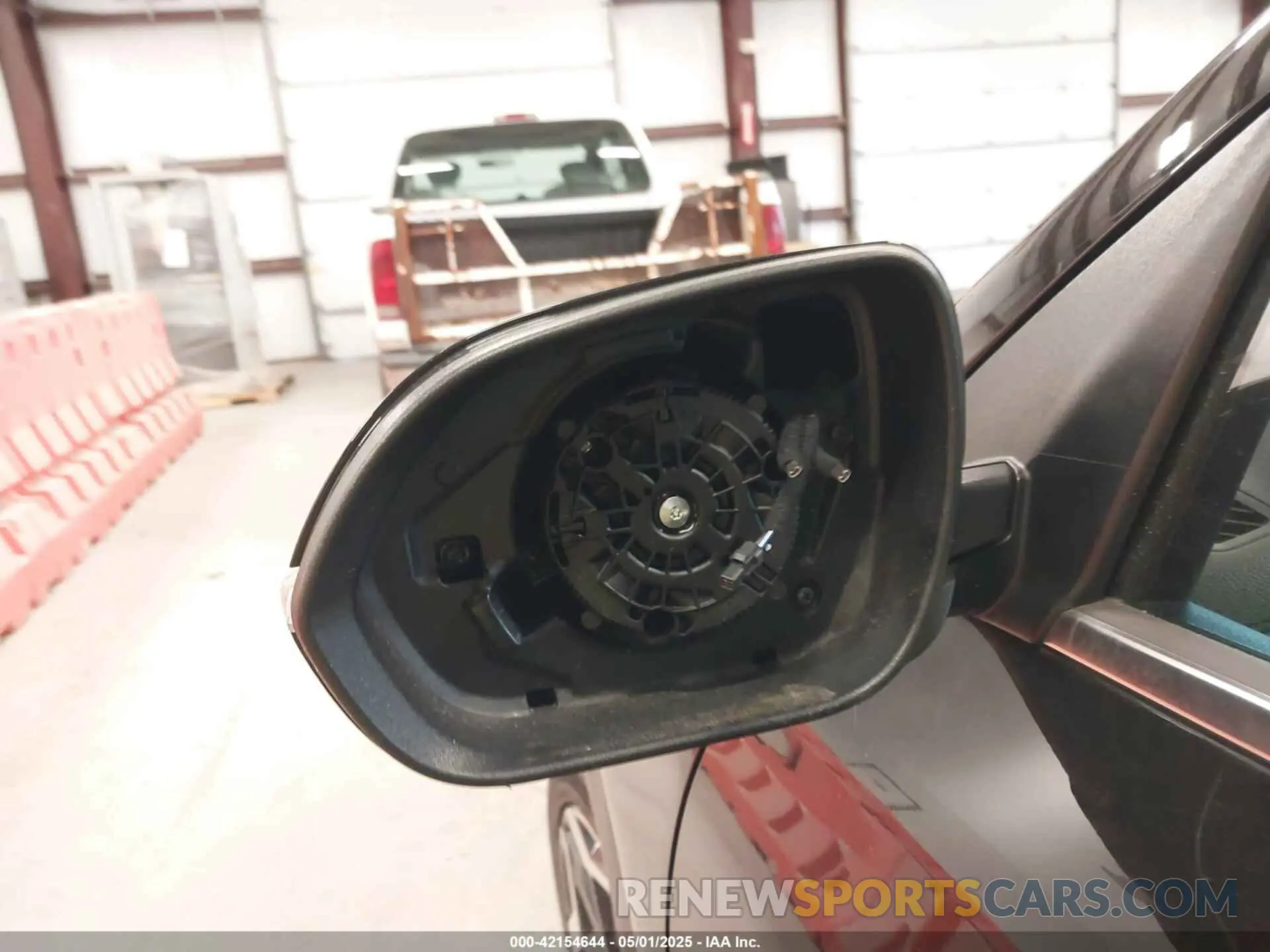 20 Photograph of a damaged car KNDETCA74R7595790 KIA SELTOS 2024