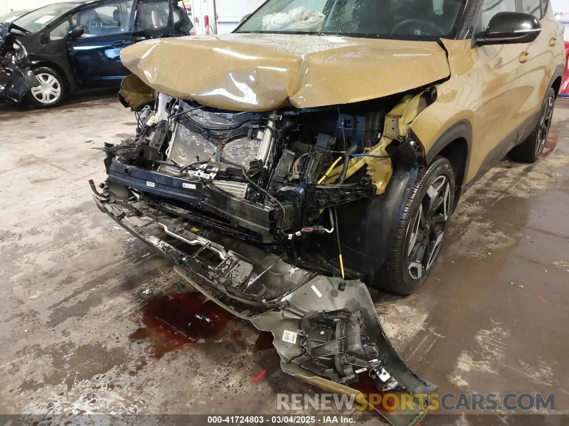 6 Photograph of a damaged car KNDETCA75R7540944 KIA SELTOS 2024