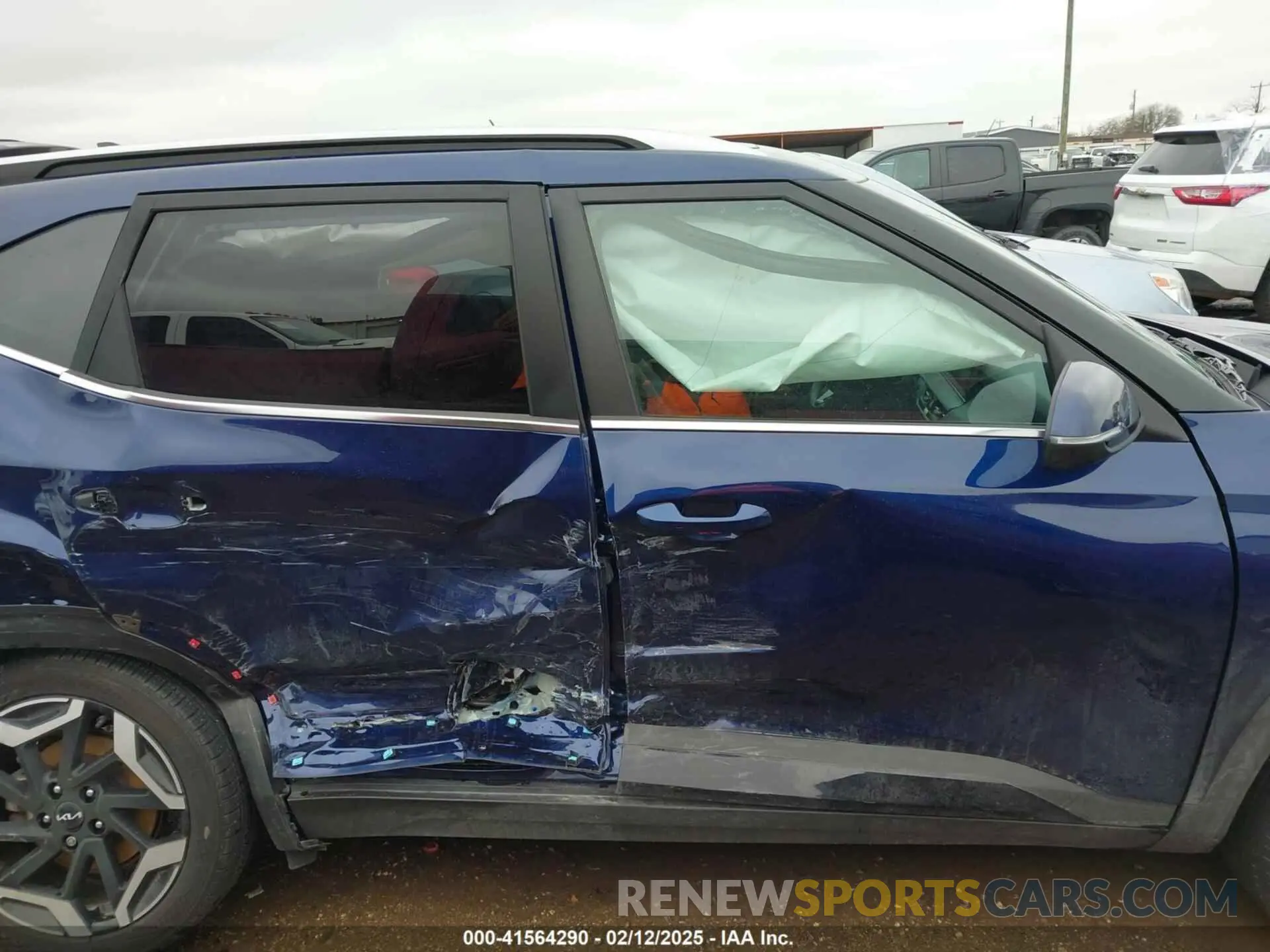 13 Photograph of a damaged car KNDETCA75R7639070 KIA SELTOS 2024
