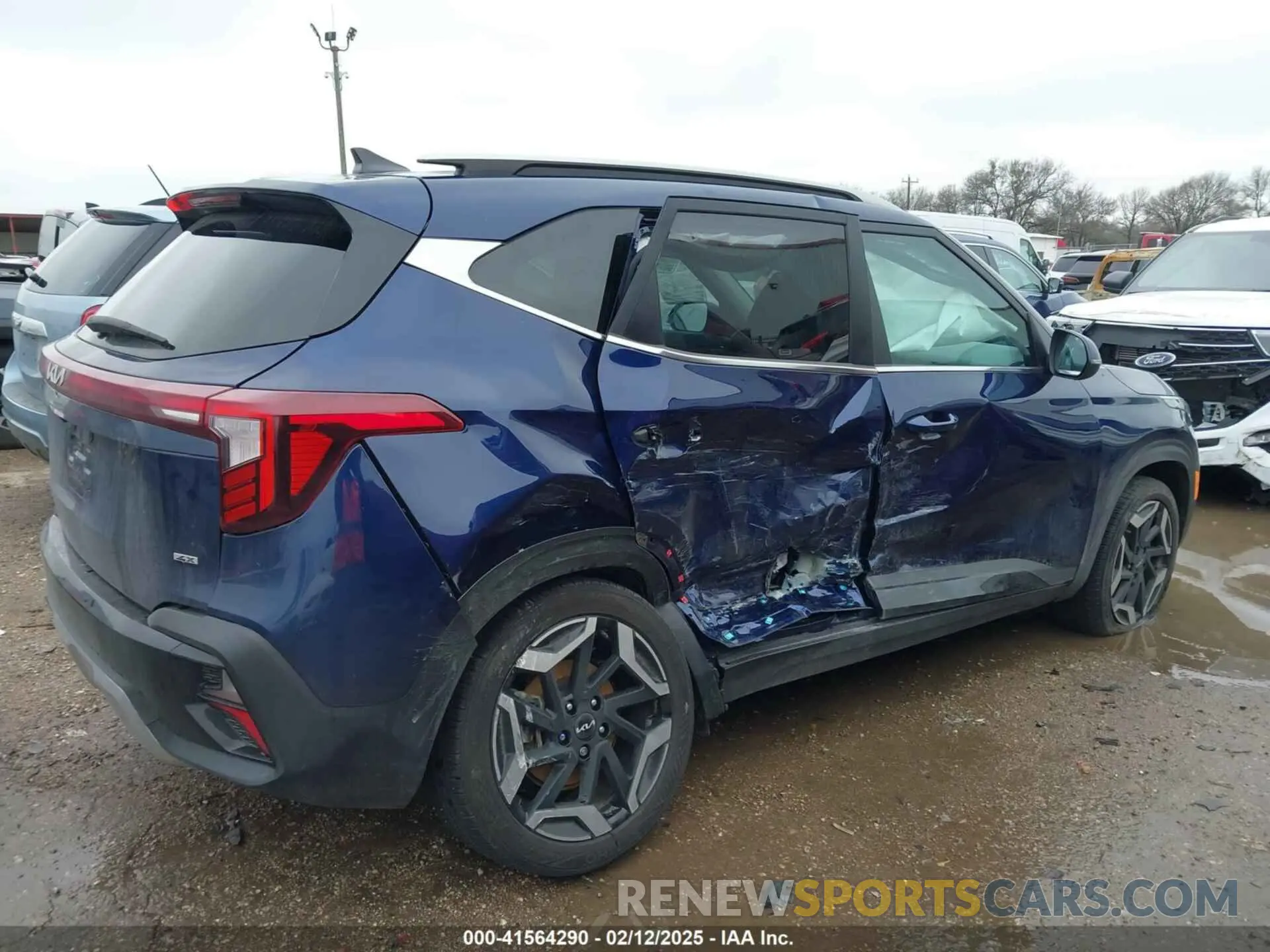 6 Photograph of a damaged car KNDETCA75R7639070 KIA SELTOS 2024