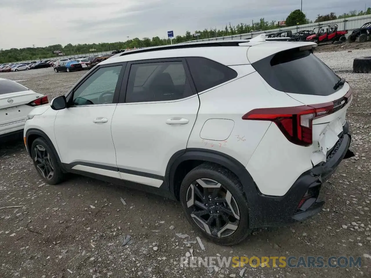 2 Photograph of a damaged car KNDETCA76R7508066 KIA SELTOS 2024