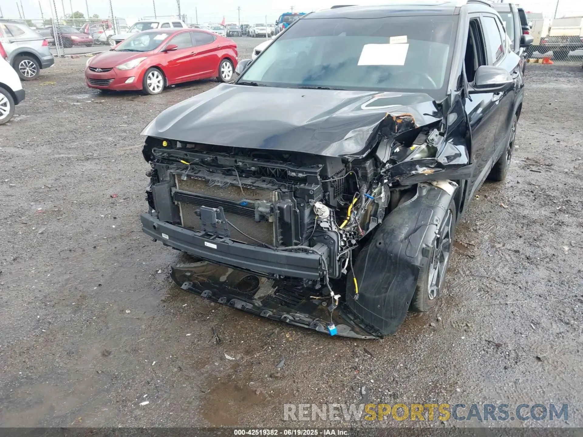 6 Photograph of a damaged car KNDETCA77R7612131 KIA SELTOS 2024