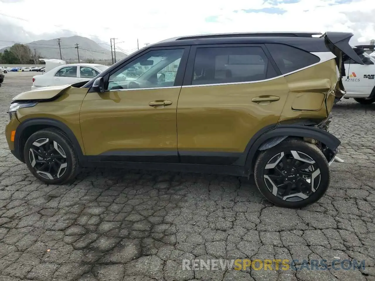 2 Photograph of a damaged car KNDETCA7XR7535786 KIA SELTOS 2024