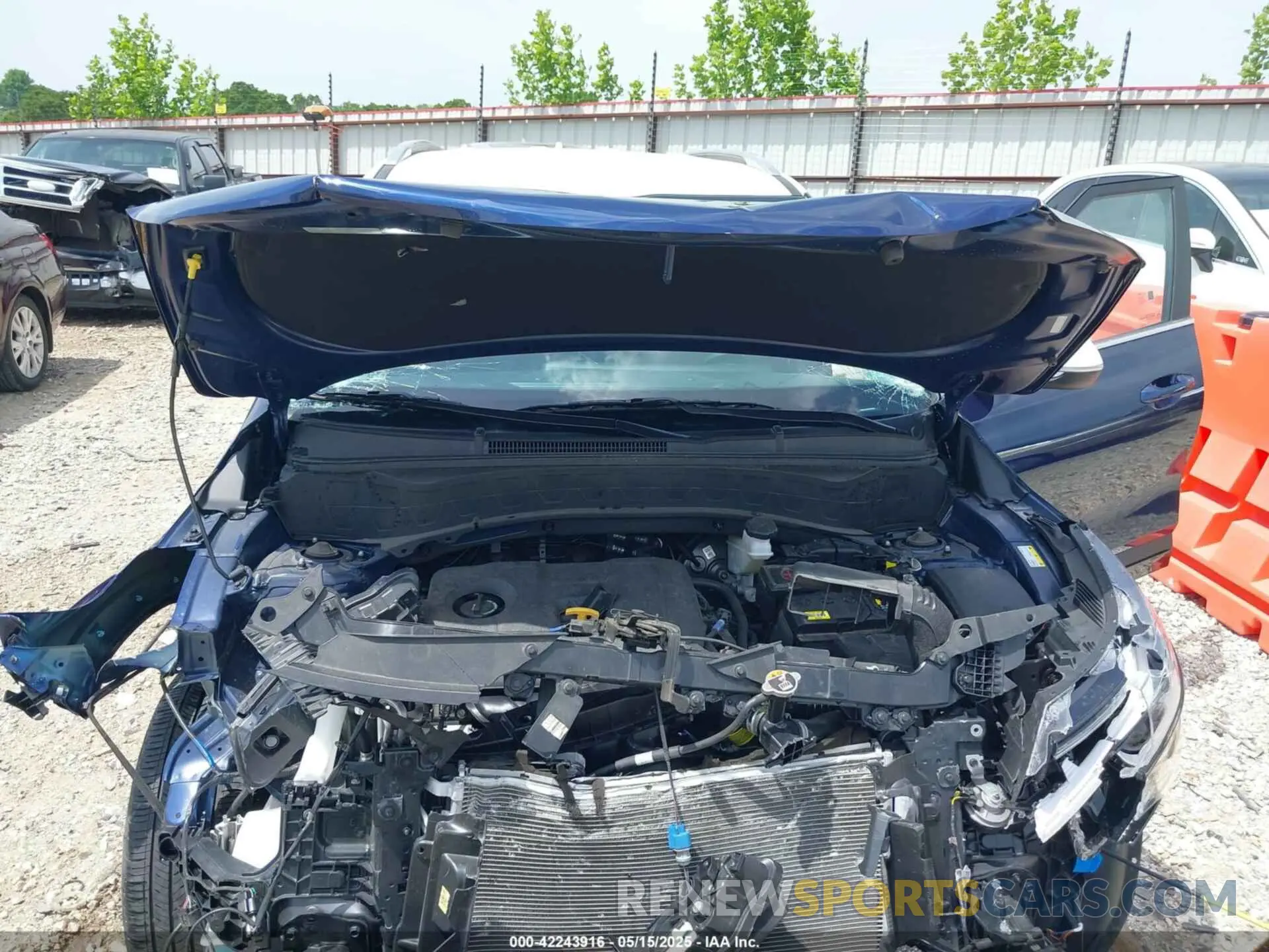 10 Photograph of a damaged car KNDEU2AA1R7543763 KIA SELTOS 2024