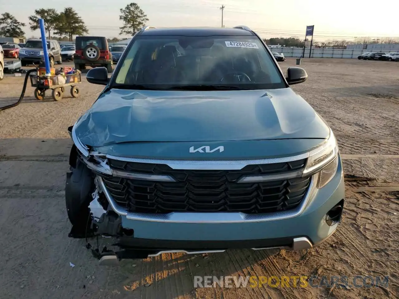 5 Photograph of a damaged car KNDEU2AA1R7656175 KIA SELTOS 2024