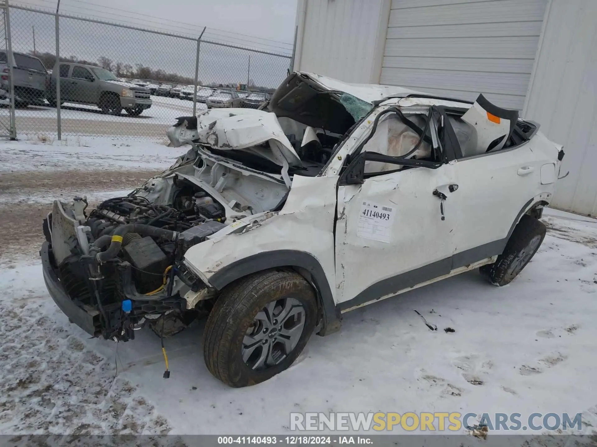 2 Photograph of a damaged car KNDEU2AA2R7521514 KIA SELTOS 2024