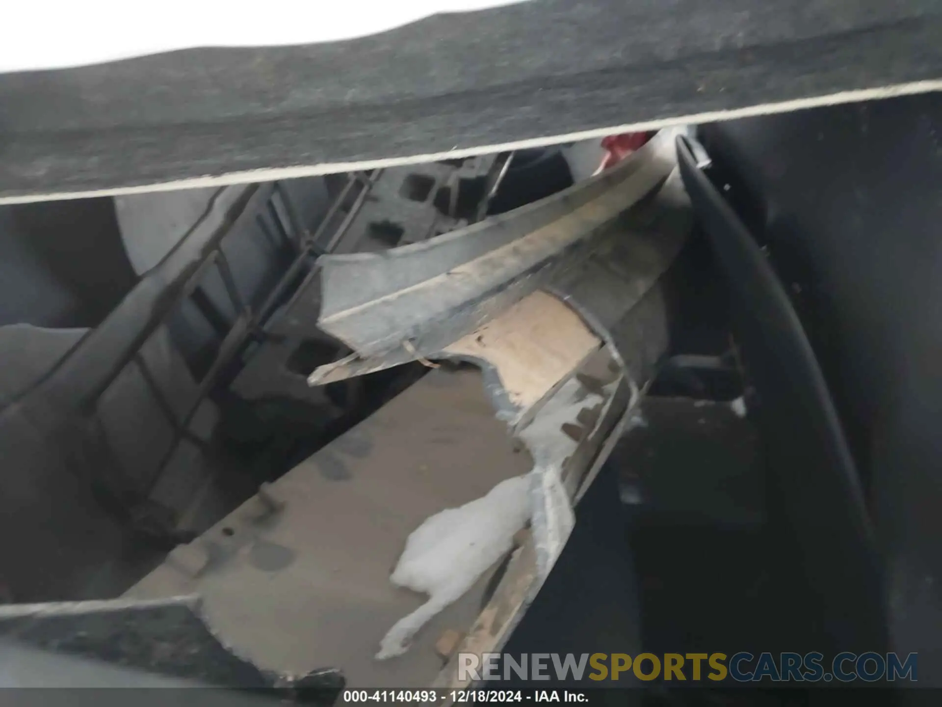 8 Photograph of a damaged car KNDEU2AA2R7521514 KIA SELTOS 2024