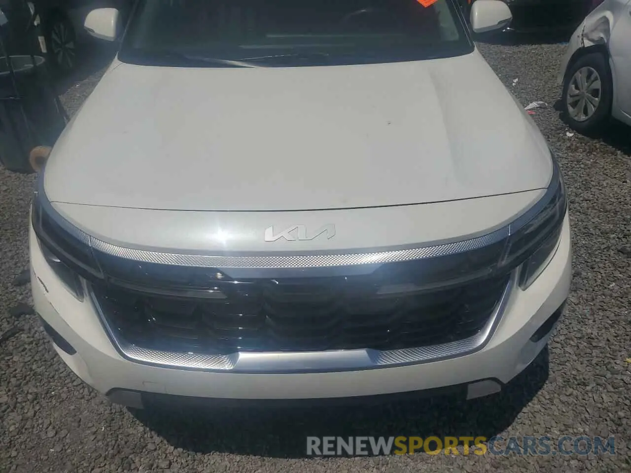 12 Photograph of a damaged car KNDEU2AA3R7568373 KIA SELTOS 2024