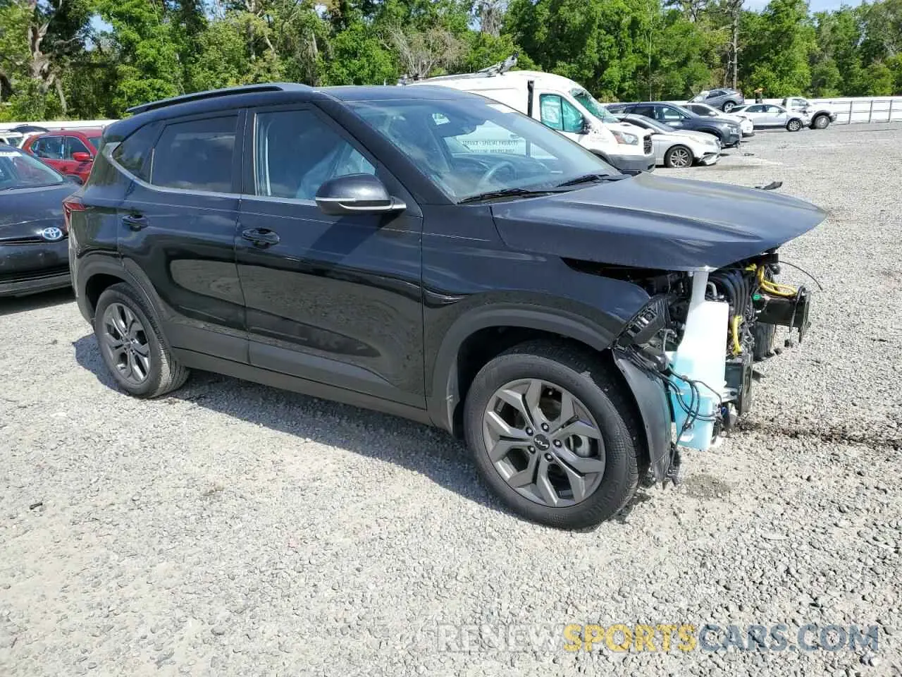 4 Photograph of a damaged car KNDEU2AA3R7641760 KIA SELTOS 2024