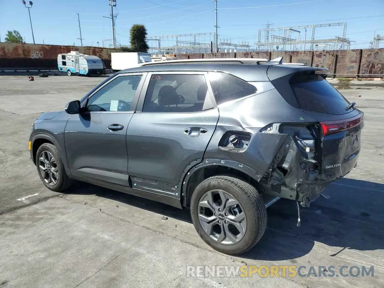 2 Photograph of a damaged car KNDEU2AA5R7501578 KIA SELTOS 2024