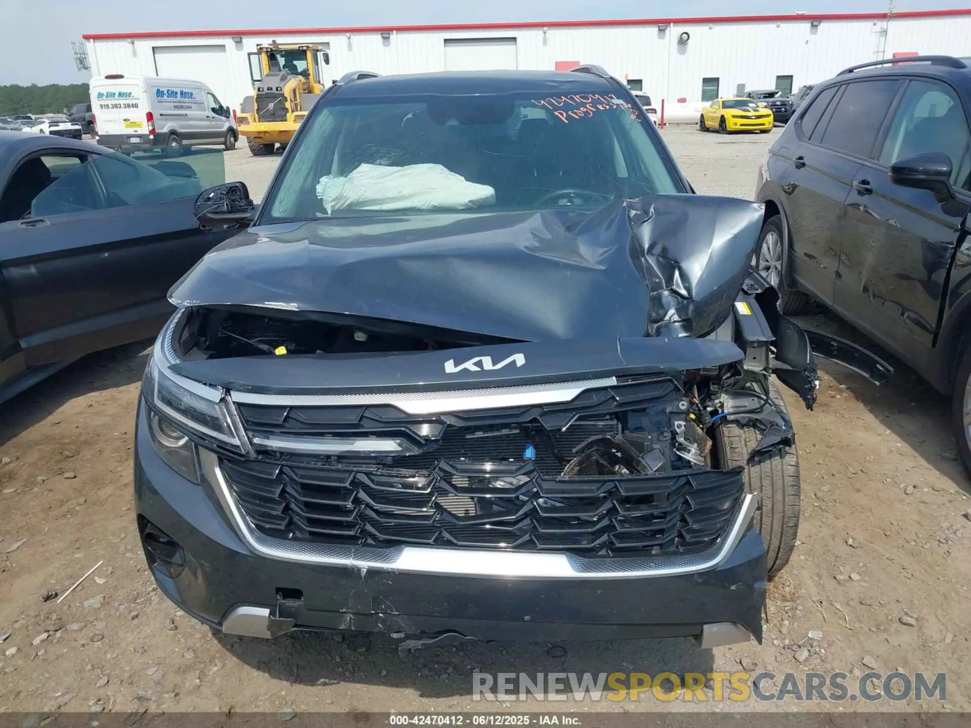 13 Photograph of a damaged car KNDEU2AA6R7576676 KIA SELTOS 2024