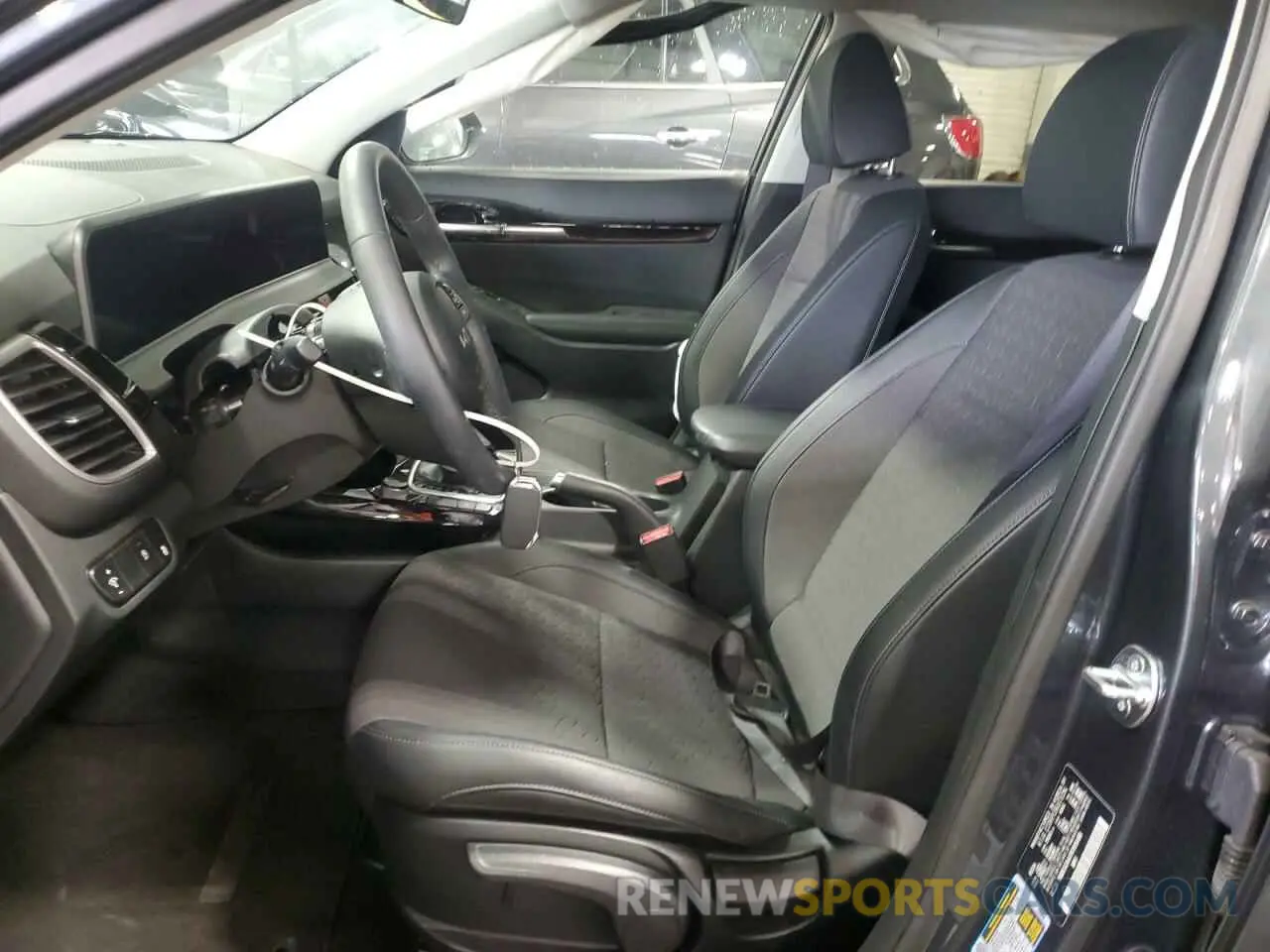 7 Photograph of a damaged car KNDEU2AA7R7615498 KIA SELTOS 2024