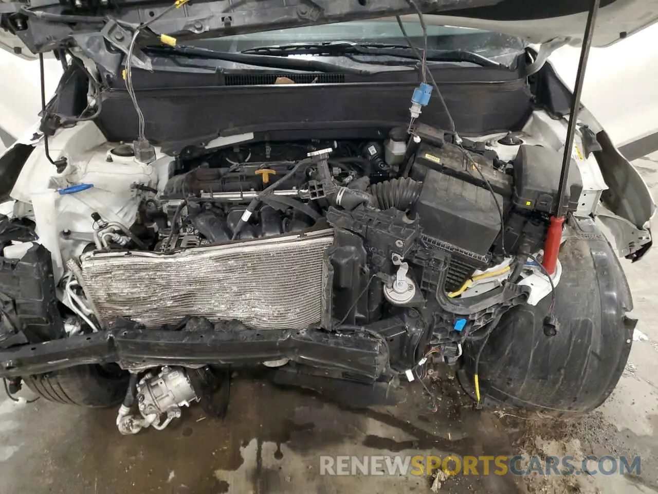 13 Photograph of a damaged car KNDEU2AA8R7478121 KIA SELTOS 2024