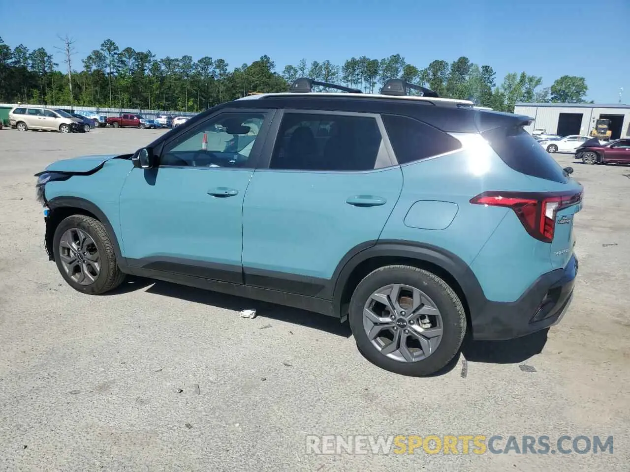 2 Photograph of a damaged car KNDEU2AA8R7626204 KIA SELTOS 2024