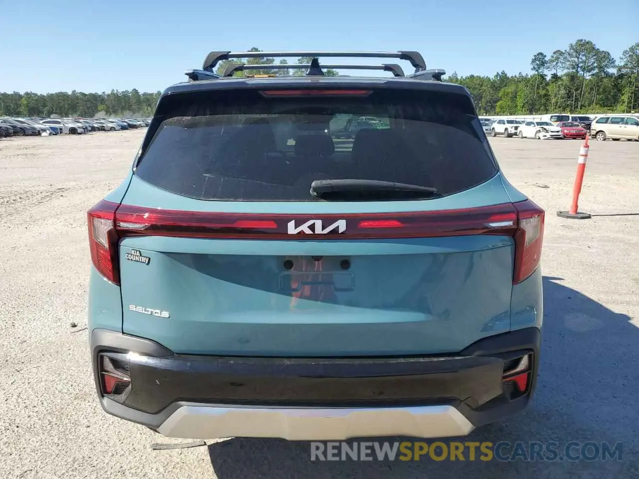 6 Photograph of a damaged car KNDEU2AA8R7626204 KIA SELTOS 2024