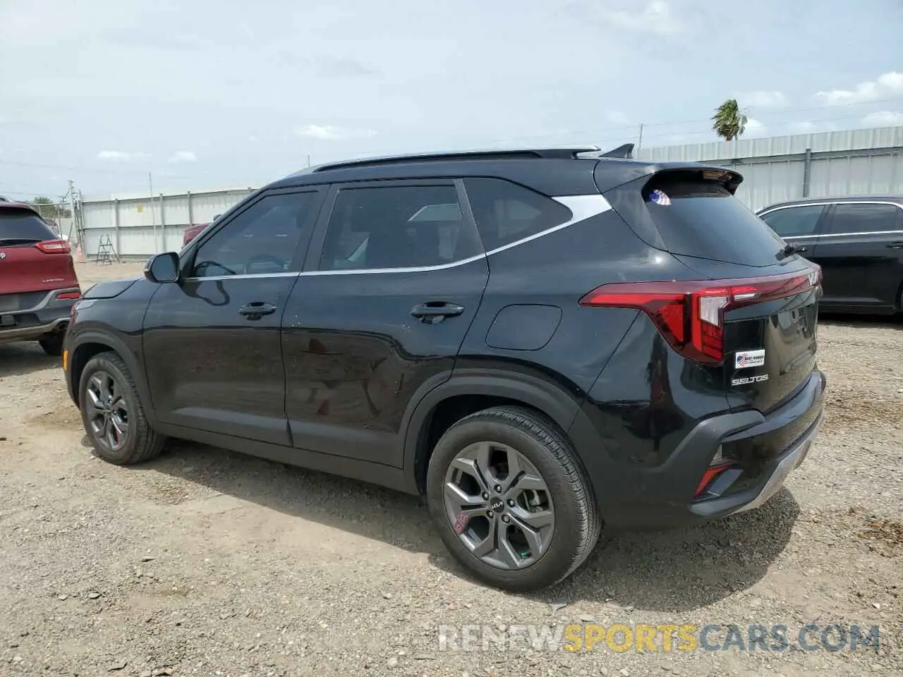 2 Photograph of a damaged car KNDEU2AA9R7573853 KIA SELTOS 2024
