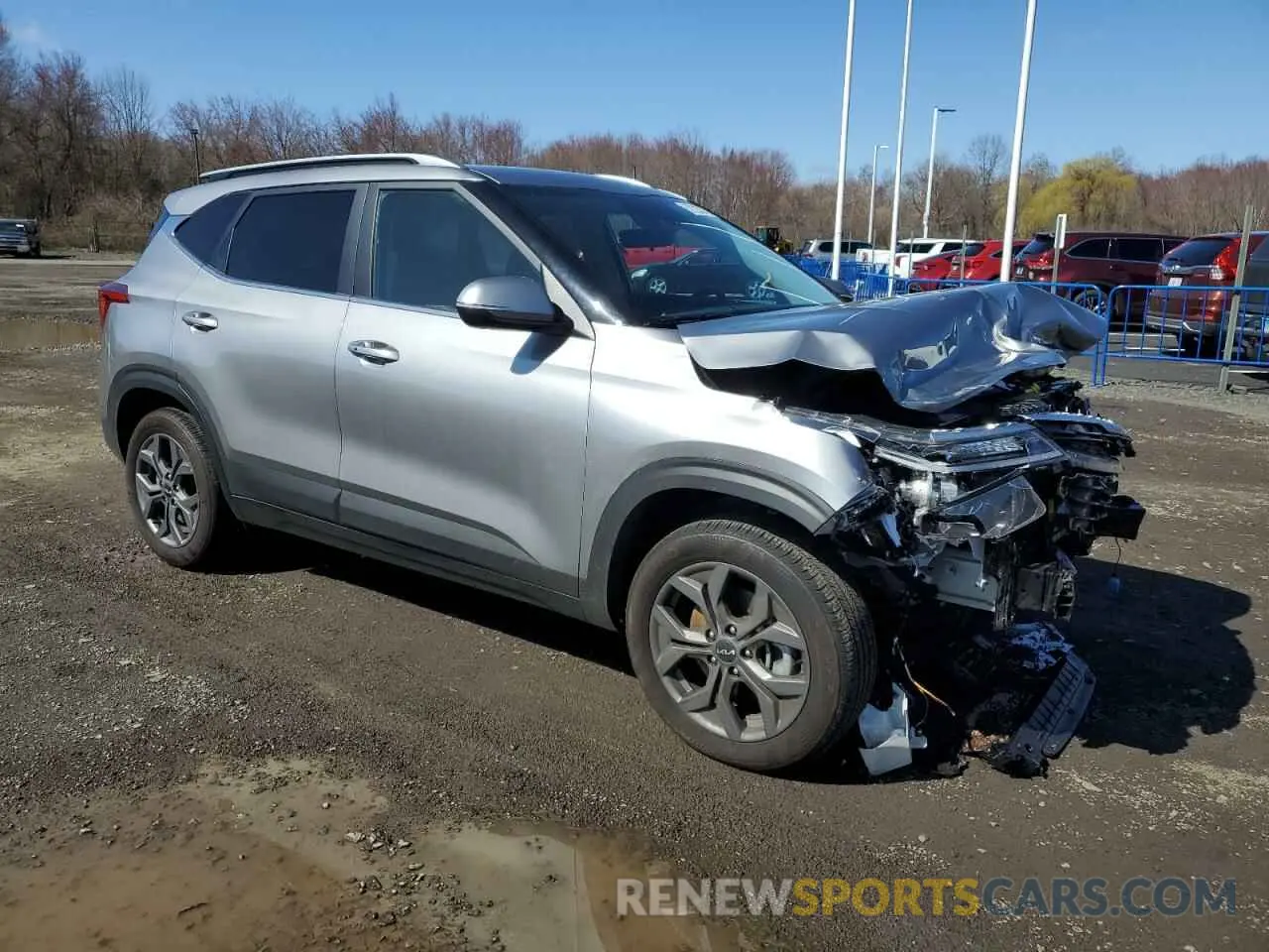 4 Photograph of a damaged car KNDEUCAA3R7611194 KIA SELTOS 2024